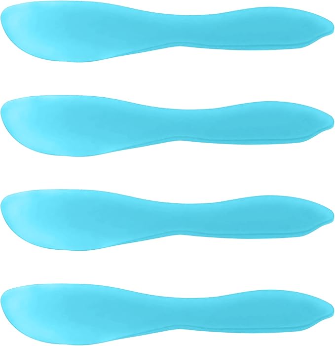 LINDEN SWEDEN Multi Purpose Spreaders | Versatile Butter Knife for Soft Cheese or Frosting | Safe for Kids | BPA-Free | Dishwasher-Safe | 2 Packs with 2 Spreaders Each | Made in Sweden | Light Blue