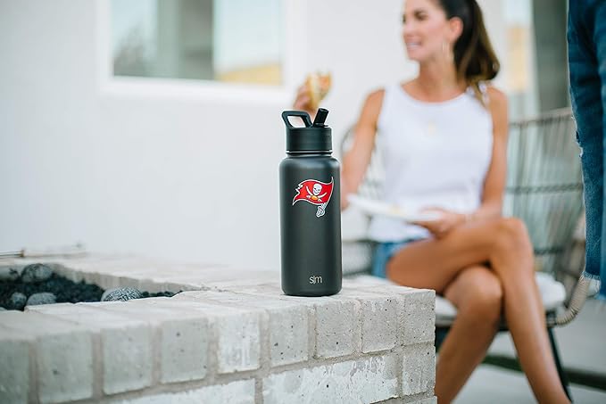 Simple Modern NFL 32oz Water Bottle with Straw Lid Insulated Stainless Steel Summit