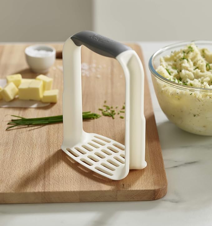 Joseph Joseph 20140 Easy-Mash Plastic Potato Masher Ergonomic with Non-slip Grip and Pan-scraping Edges Dishwasher Safe, One-size, White