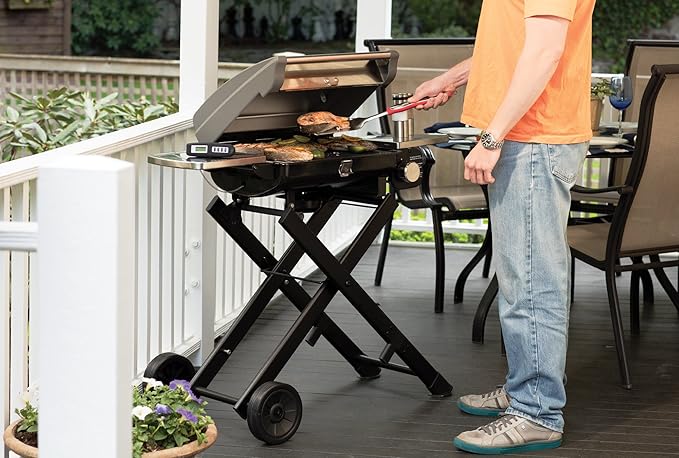 Cuisinart CGS-134 Grilling Tool Set with Grill Glove, Red (3-Piece)