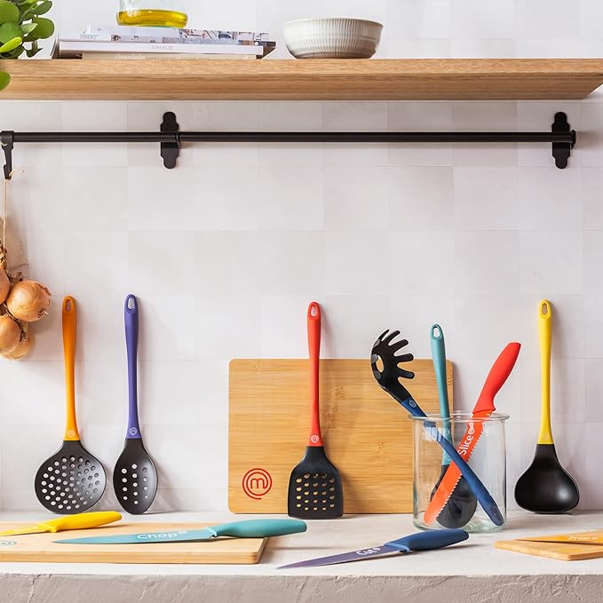 MasterChef Kitchen Knife Set with Covers incl. Paring, Boning, Carving, Bread, Santoku & Chef Knife, Sharp Cutting Stainless Steel Blades with Sheaths, 12 Piece (6 Colored Kitchen Knives & 6 Covers)