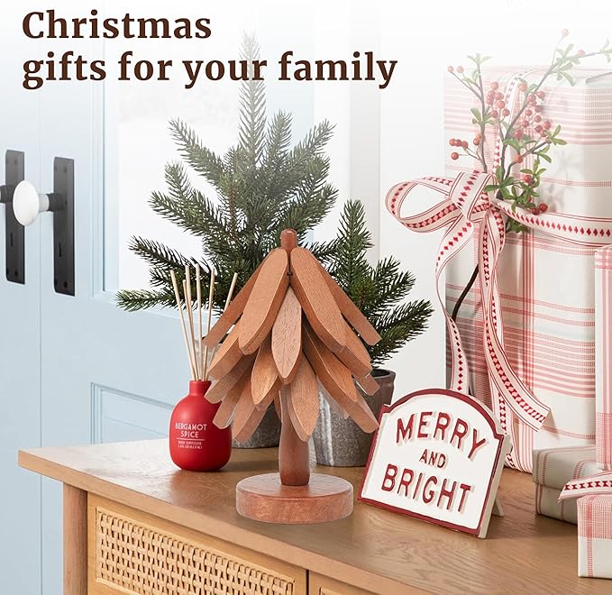 Tree Shape Wooden Trivets for Hot Dishes,4 Wooden Trivets + 1 Stand stored Like a Christmas Tree,for Easy Storage,Multifunctional Ornaments (Beech)
