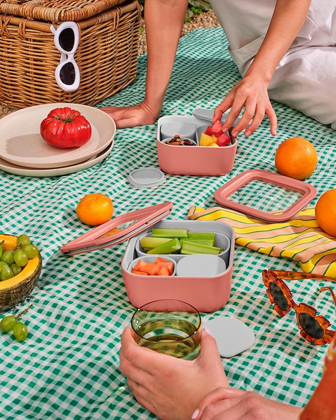 Caraway 2pc Glass Food Storage Set - 4.4 Cup Food Containers (2) - Ceramic Coated - Non Toxic, Non Stick Lunch with Lids - Dishwasher, Oven, & Microwave Safe - Navy