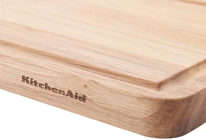 KitchenAid Classic Rubberwood Cutting Board with Perimeter Trench, Reversible Chopping Board, 8-inch x 10-Inch, Natural