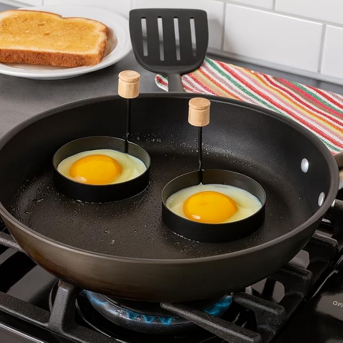 HIC Kitchen Non-Stick Fried and Poached Egg and Pancake Cooking Rings, Round Shaped, PFOA and BPA Free, Set of 4