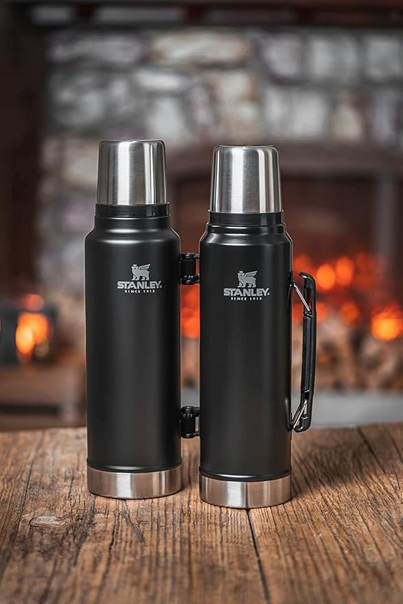 Stanley Classic Legendary Vacuum Bottle