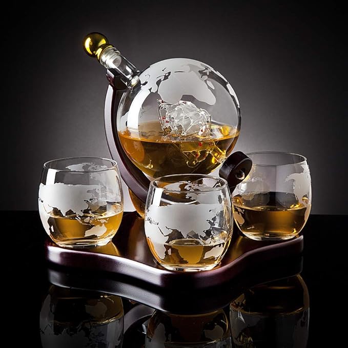 Godinger Whiskey Decanter Globe Set with 4 Etched Glasses for Liquor, Scotch, Bourbon, Vodka, Gifts for Men - 850ml Clear