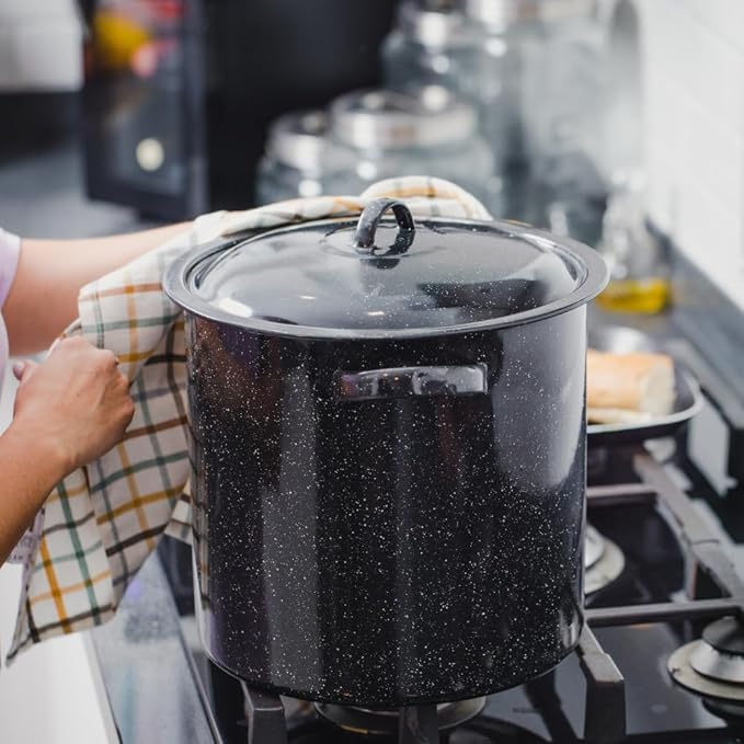 Granite Ware 15.5-Quart Stockpot, Large Capacity for Soups, Stews, Pasta - Durable Graniteware with Non-Stick Surface for Easy Cleaning - Chip-Resistant & Even Heat Distribution (Speckled Black)