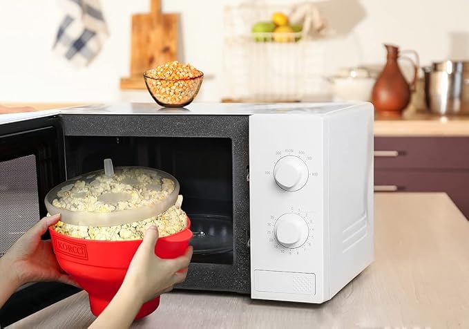 The Original Korcci Microwaveable Silicone Popcorn Popper, Microwave Popcorn Popper, Collapsible Microwave Popcorn Maker Bowl, No Oil Required, Use In Microwave, Dishwasher Safe (Red)