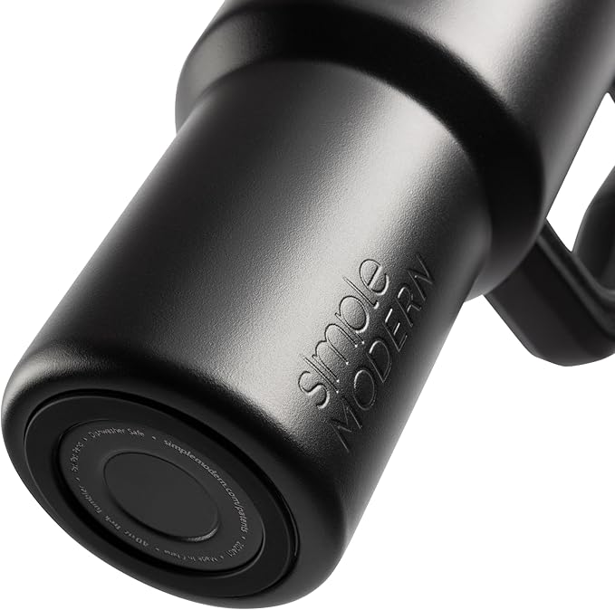 Simple Modern 40 oz Tumbler with Handle and Straw Lid | Leak-Proof Insulated Stainless Steel Water Bottle Travel Mug Cupholder Use | Gifts for Women Men Him Her | Trek Signature | Mistletoe