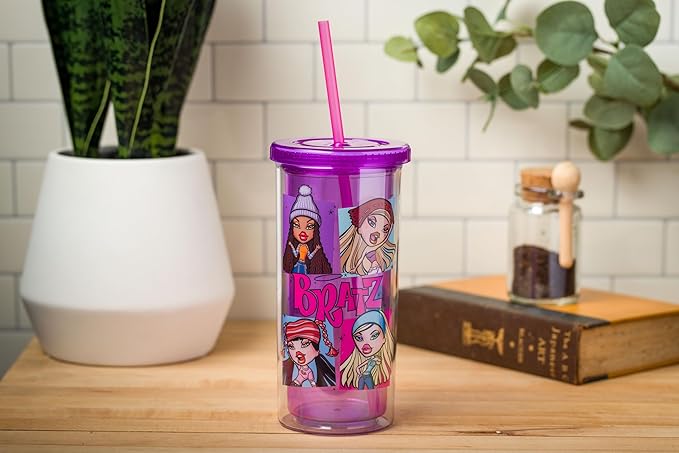 Silver Buffalo Bratz Grid Featuring Cloe, Yasmin, Jade, and Sasha Plastic Tall Cold Cup with Lid and Straw, 20 Ounces