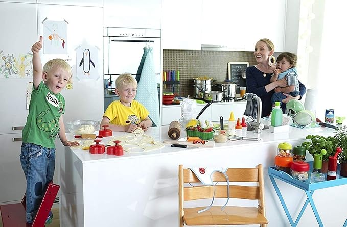 Kuhn Rikon Kinderkitchen® Kids Chef Knife Set 6", 2 Pieces, Green/Blue | Straight Edge & Serrated Knife | Cutting Tool Made for Real Cooking | Child Friendly Dog Design With Hand Guard For Safety