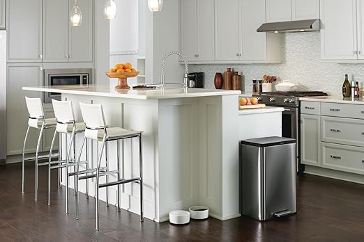 Rubbermaid Elite Stainless Steel Step-On Trash Can, 12 Gallon, Charcoal, Wastebasket for Home/Kitchen/Garage/Apartment/Office