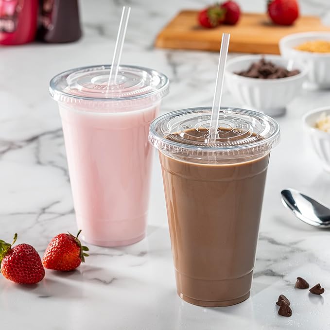 GUSTO Clear Plastic Cups with Flat Lids [20 oz - 50 Count] - Disposable Iced Coffee Cups with Lids - PET Plastic Cold Cups for Smoothies, Juices & To-Go Drinks - Formerly Comfy Package