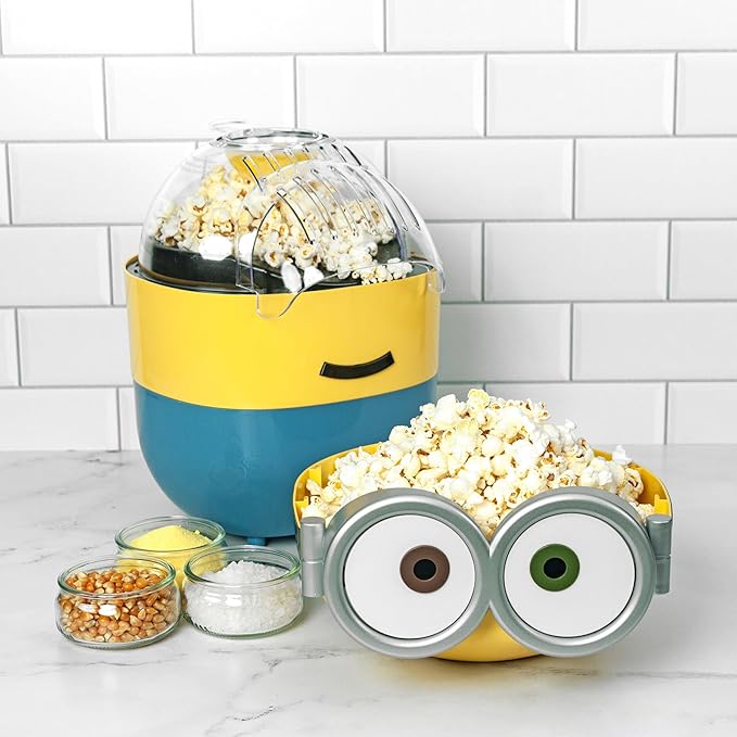 Uncanny Brands Minions Popcorn Maker - Kitchen Appliance