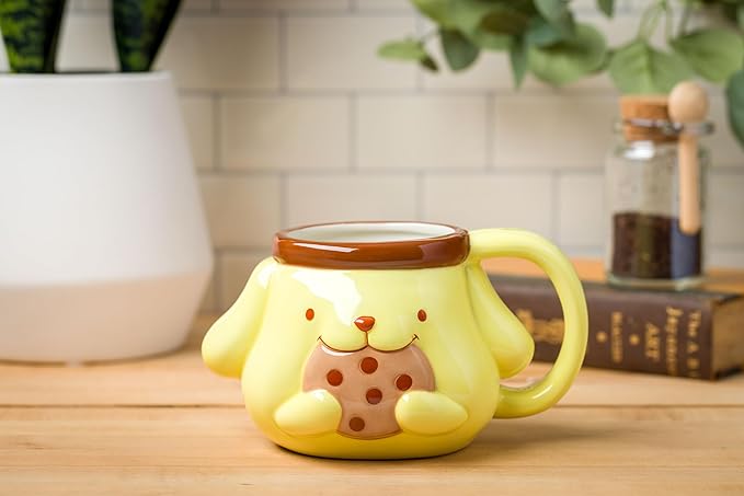 Silver Buffalo Sanrio Hello Kitty and Friends Pompompurin Ceramic 3D Sculpted Mug, 20 Ounces