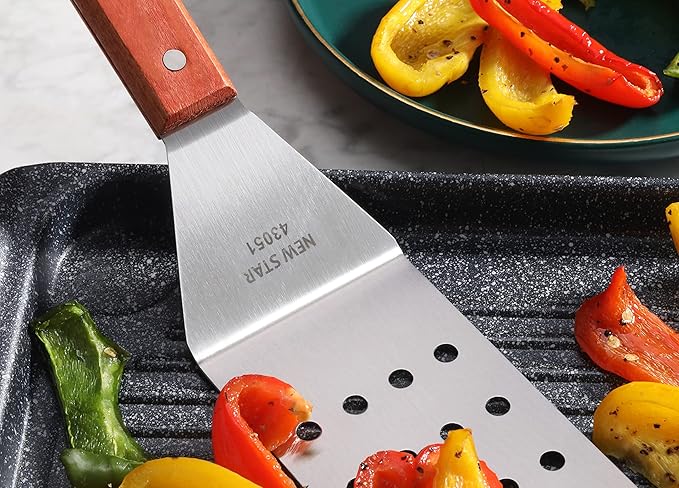 New Star Foodservice 43051 Wood Handle Flexible Grill Spatula Set, 14.5", Set of 2, Silver