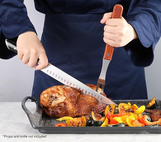 New Star Foodservice | Commercial Grade BBQ Fork, Wood Handle (13-Inch)