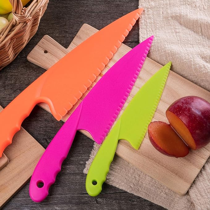 JOVITEC 8 Pcs Kid Cooking Kitchen Knife Set, Plastic Serrated Edges Children's Safe Chef Nylon Knives for Cutting Fruit Bread Cake Salad Lettuce Kids Cooking Supply(Multi Colors Square Knife)