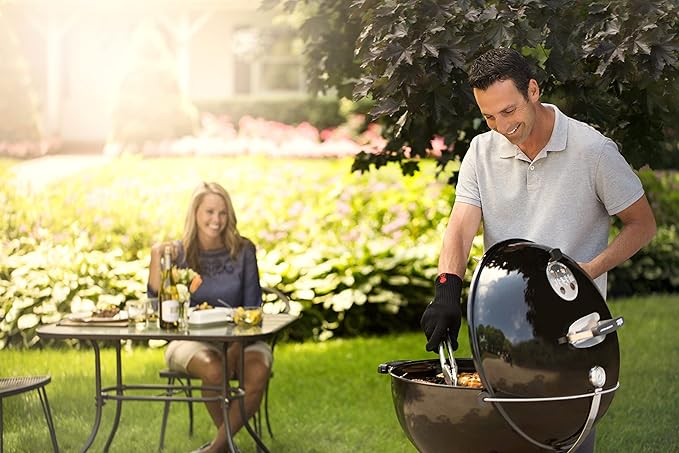 Weber Master-Touch 22" Charcoal Grill, Spring Green