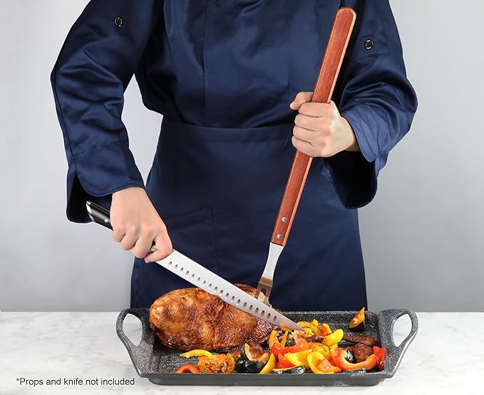 New Star Foodservice | Commercial Grade BBQ Fork, Wood Handle (21-Inch)