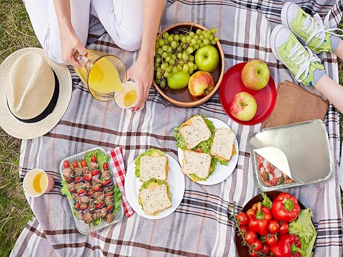 WANBAO 200 PACK 8.3"x6.2" Disposable Tin Foil Pans with Lids 2.25LB Aluminum Pans To Go Containers for Cooking, Baking, Catering Party Meal Prep, Take Out, Freeze