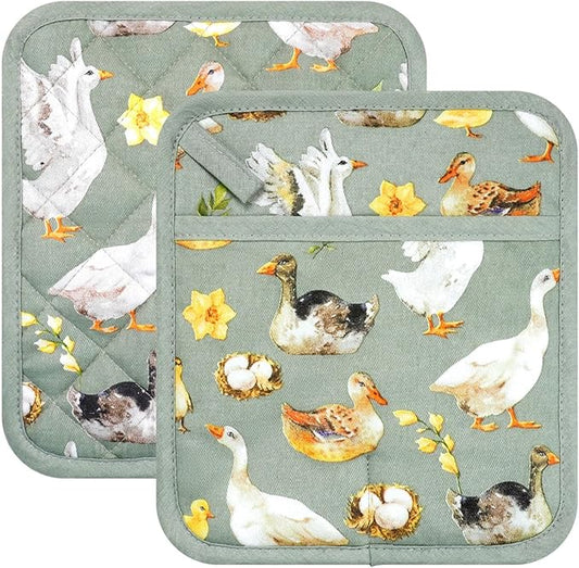 Pot Holders Set of 2 Heat Resistant 480℉ Kitchen 100% Cotton Comfortable Lining Printing Teal Flower Women Men Home Cooking Baking Microwave BBQ Gift (Teal potholders)