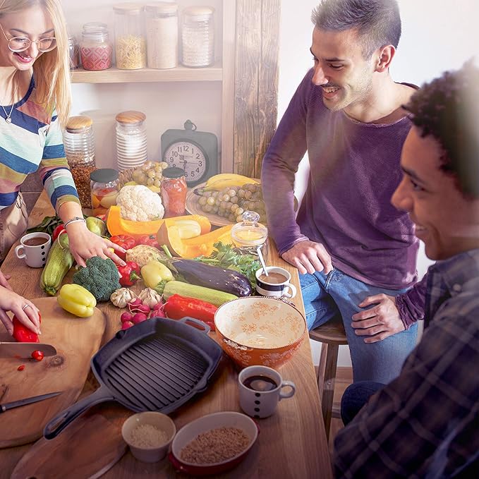 Cuisinel Cast Iron Grill Pan + Glass Lid + Silicone Handle Cover + Pan Scraper - 10.5"-inch Pre-Seasoned Square Skillet - Stovetop, Induction Safe - Indoor/Outdoor Use - for Grilling, Frying, Sautéing