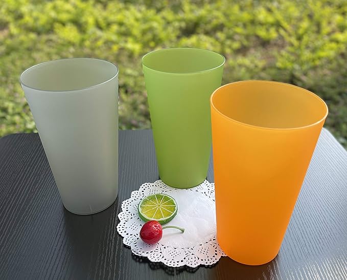 Premium 32-ounce Large Cups, Multicolor Plastic Tumblers BPA Free Set of 12 for Indoor Outdoor Use (Multicolors)