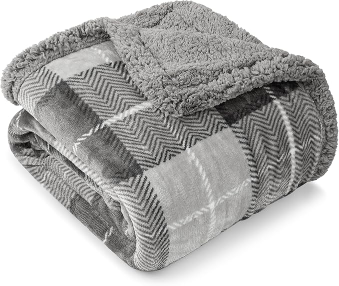 PAVILIA Light Grey Plaid Sherpa Throw Blanket for Couch, Plush Flannel Fleece, Soft Fuzzy Cabin for Sofa Bed, Warm Cozy Winter Gift, 50x60