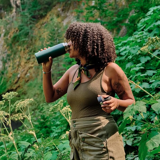 HYDRO FLASK Water Bottle - Insulated Stainless Steel - Wide Cap Lid, Non Spill, Leakproof 32 Oz Coconut Cream
