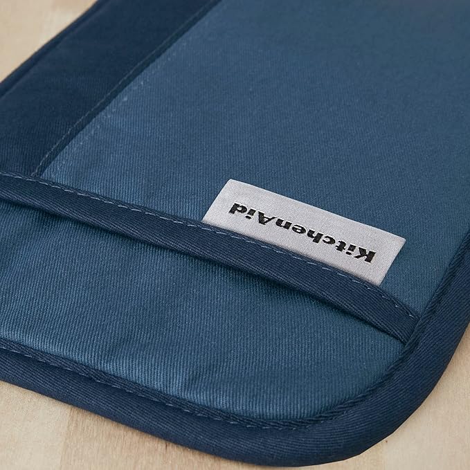 KitchenAid Beacon Two-Tone Non-Slip Pot Holder Set, Navy/Ink, 7"x10", 2 Piece