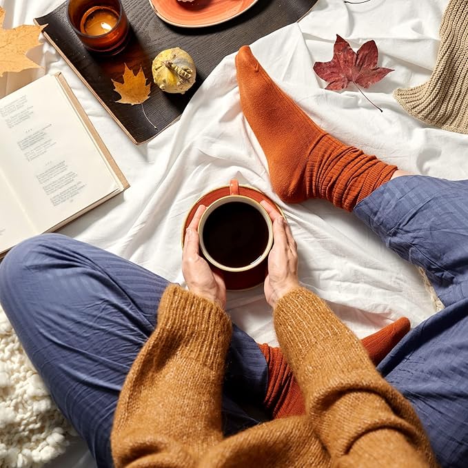 Crazy Cups Decaf Flavored Vanilla Pumpkin Spice Coffee Pods, Recyclable Medium Roast Single Serve for Keurig K Machines, Brew Hot or Iced, 22 Count (Pack of 1)