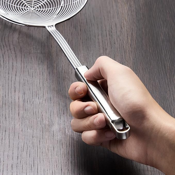 Strainer Skimmer Spoon for Cooking and Frying, 6.3 Inches Strainer with Handle Stainless Steel Kitchen Utensils Fryer Scoop Spoon