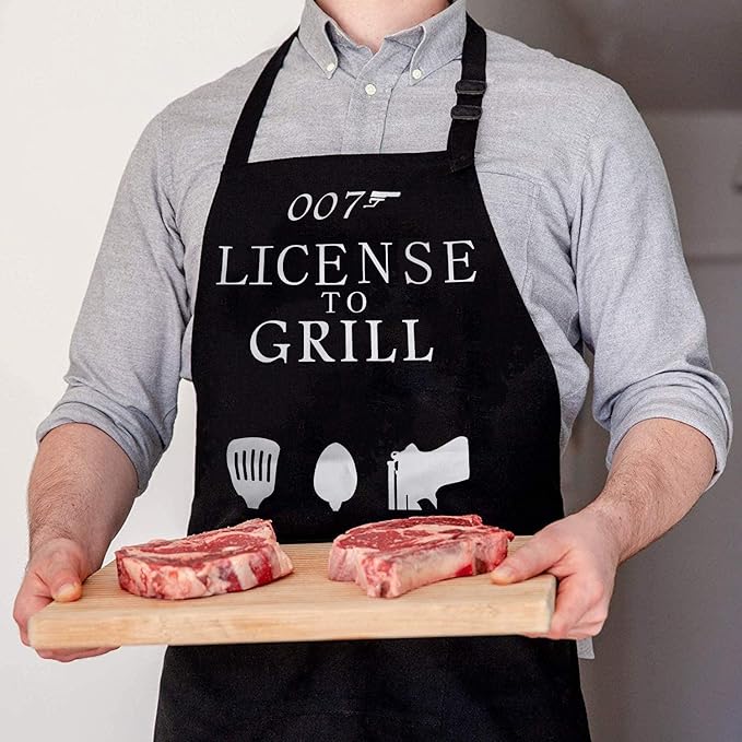 Black Grilling Apron with Pockets, Funny Cooking Apron for Kitchen, BBQ, Outdoor Use, One Size Fits All, Great Gift for Men – Dad, Husband, Boyfriend