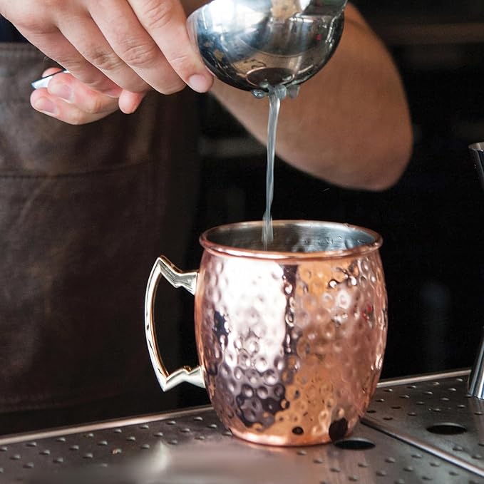 HIC Kitchen Bar Hammered Copper Moscow Mule Drinking Mug with Contrasting Handle, Copper-Plated 18/8 Stainless Steel, 16-Ounce
