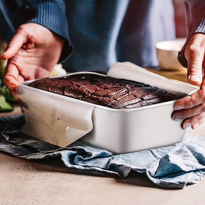 TeamFar Loaf Pan, 9¼" × 5" Bread Loaf Pans Meatloaf Pan Stainless Steel for Baking Bread Cake Lasagna, Healthy & Durable, Oven & Dishwasher Safe - Set of 4