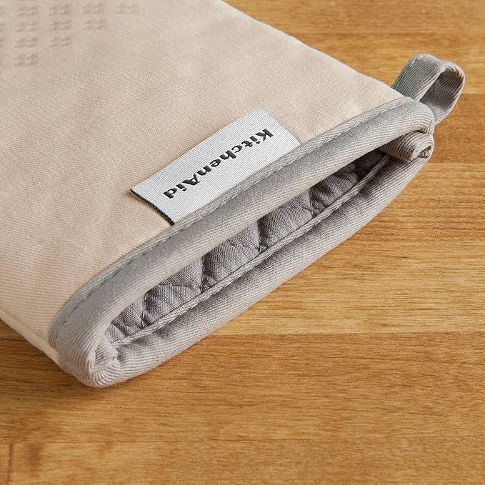 KitchenAid Asteroid Oven Mitt Set, 7"x12.5", Milkshake Tan, 2 Piece
