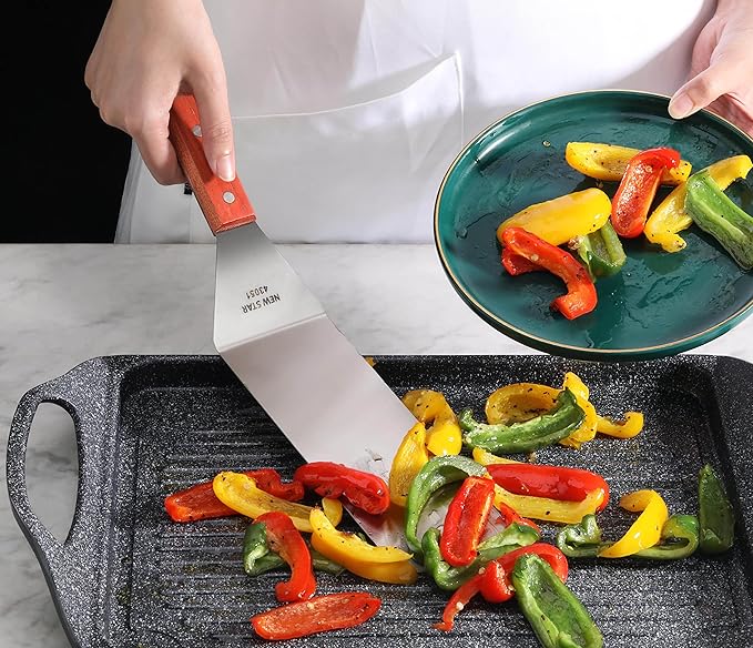 New Star Foodservice 43051 Wood Handle Flexible Grill Spatula Set, 14.5", Set of 2, Silver