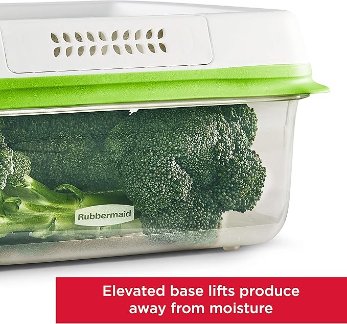 Rubbermaid 4-Piece Produce Saver Containers for Refrigerator with Lids for Food Storage (Pack of 2)