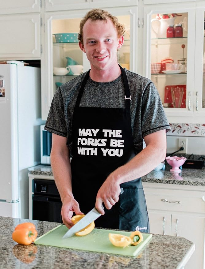 ApronMen - Funny Apron For Men - BBQ Gifts for Men & Unique Gifts for Fathers - Mens Aprons for Grilling