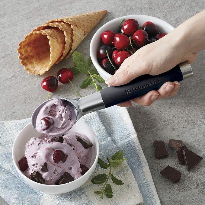 KitchenAid KO117OHOBA Gourmet Ice Cream Scoop,Matte Black