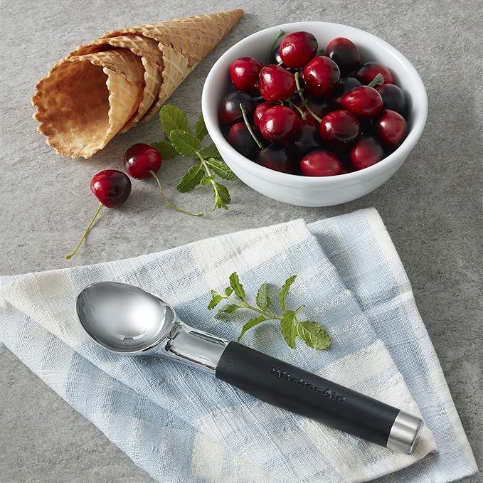 KitchenAid KO117OHOBA Gourmet Ice Cream Scoop,Matte Black