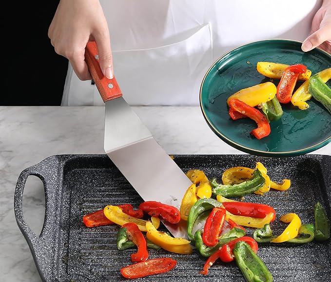 New Star Foodservice 36336 Wood Handle Flexible Grill Turner/Spatula, 14.5-Inch