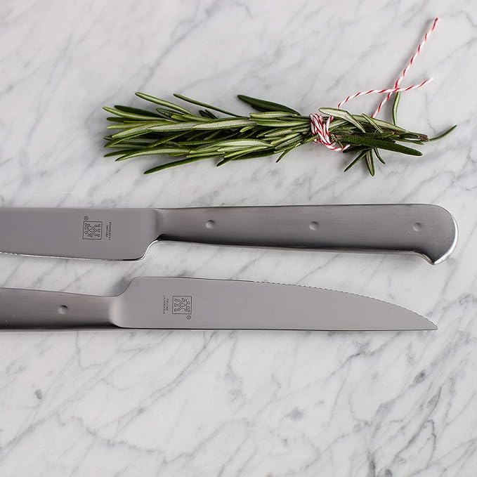 ZWILLING Porterhouse Razor-Sharp Steak Knife Set of 8 with Black Presentation Case, Gift Set